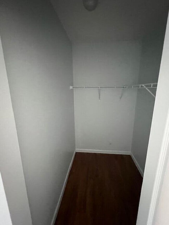 Building Photo - 140 Baldwin Blvd