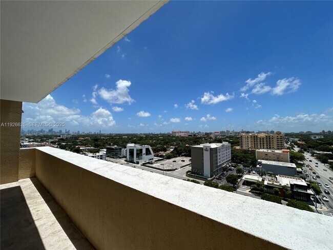 Building Photo - 117 NW 42nd Ave