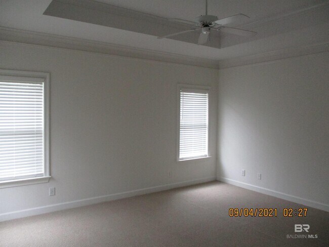 Building Photo - 9153 Parliament Cir