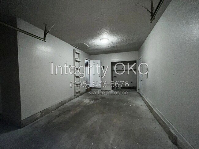 Building Photo - 3316 SE 57th St