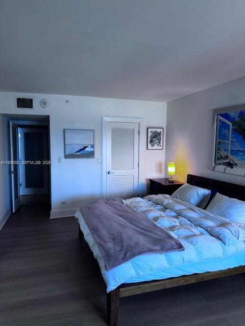 Building Photo - 2301 Collins Ave