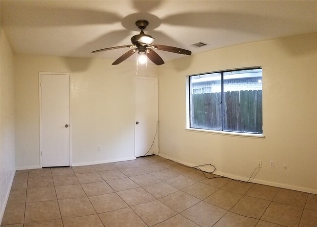 Building Photo - 15803 Danford Dr