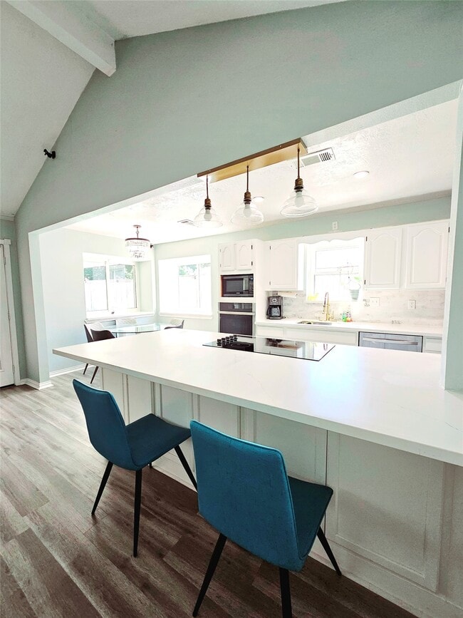 Building Photo - 16211 Townes Rd