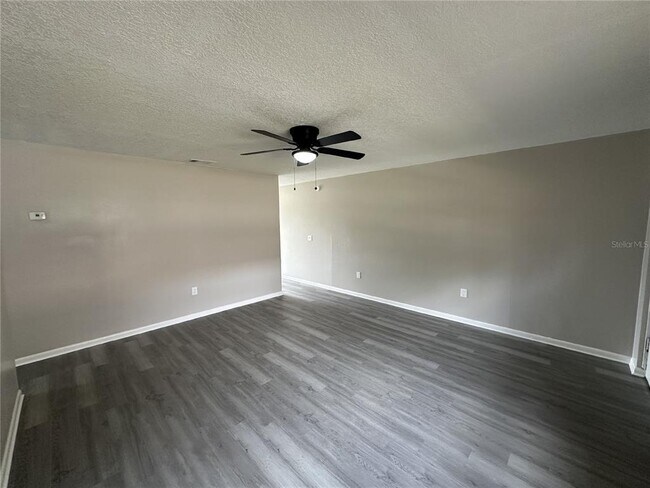 Building Photo - 457 Beech Ave