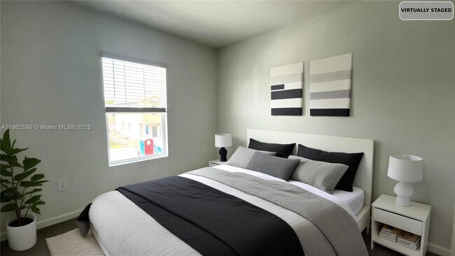 Building Photo - 2653 Skyline Lp
