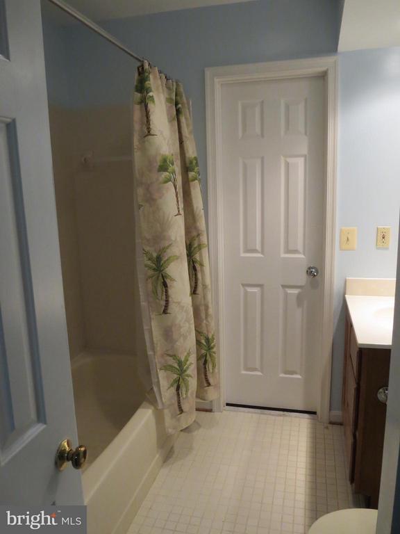 Building Photo - 12729 Falcon Dr