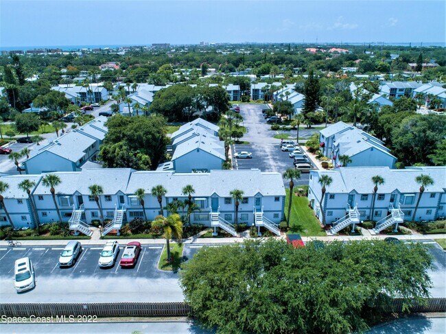 Building Photo - 225 Ocean Park Ln