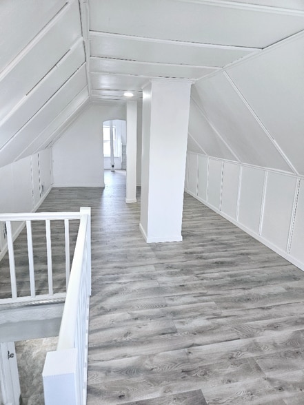 Building Photo - 23 Union St