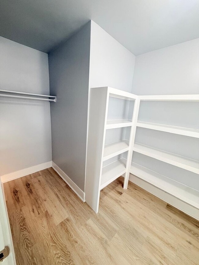 Building Photo - 39 Farren Ave