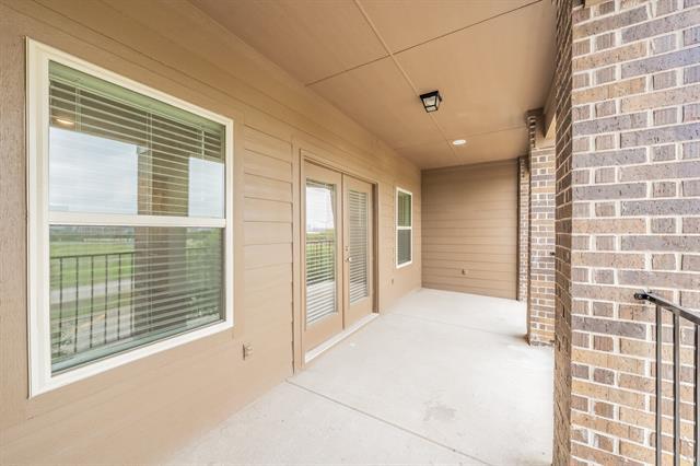 Building Photo - 4201 Shavano Dr