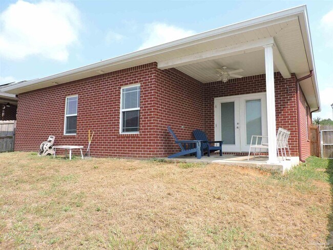 Building Photo - 5643 Vendome Ct
