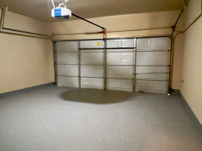 Building Photo - 719 Pickett Hill Ln