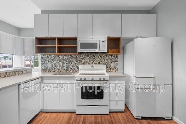 Building Photo - 4100 Lindell Blvd