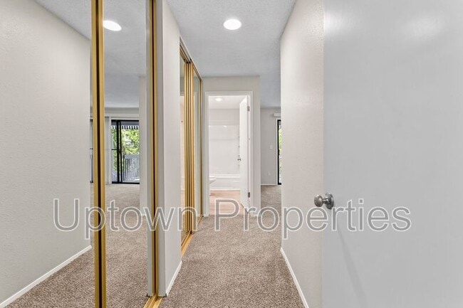 Building Photo - 252 Cervantes Cir