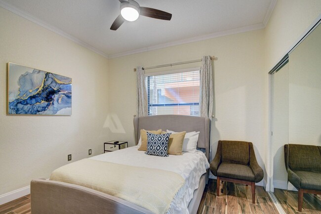 Building Photo - 1640 Presidential Way