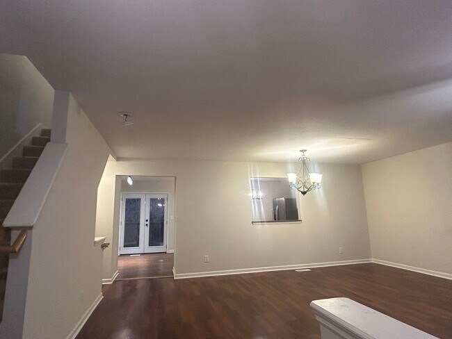 Building Photo - 510 Huntington Ridge Dr