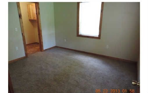 Building Photo - 158 Craig Thompson Dr