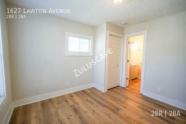 Building Photo - 1627 Lawton Ave