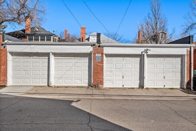 Building Photo - 1BR in Cheesman Park | Utilities Included | Balcony & Backyard Access