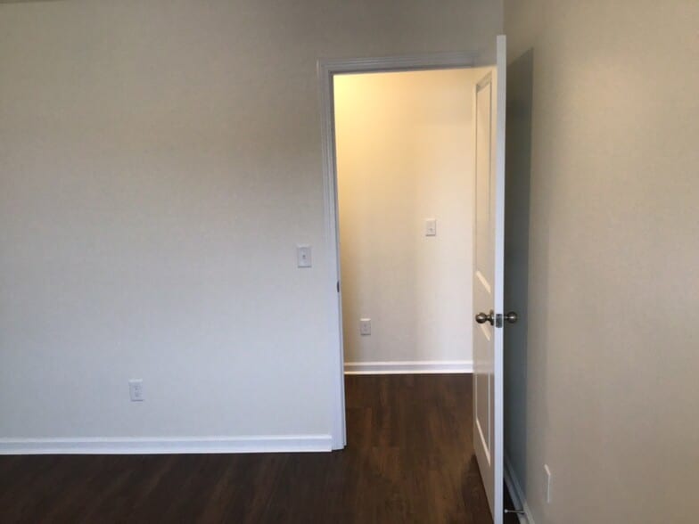 Building Photo - 176 Orion Way