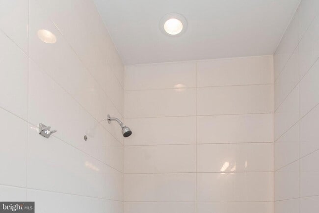 Building Photo - 2605 Federal St