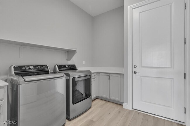 Building Photo - 11634 Peregrine Pt Ct