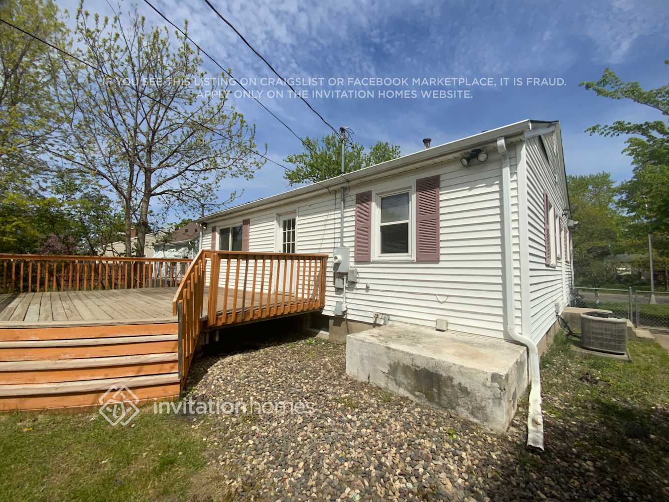 Building Photo - 7228 Harriet Ave