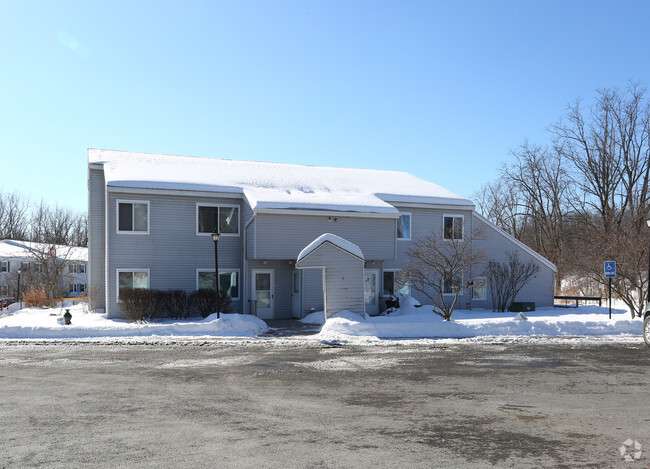 Building Photo - Rivertown Apartments I