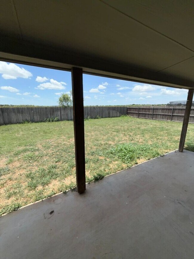 Building Photo - 1333 Briar Cliff Path