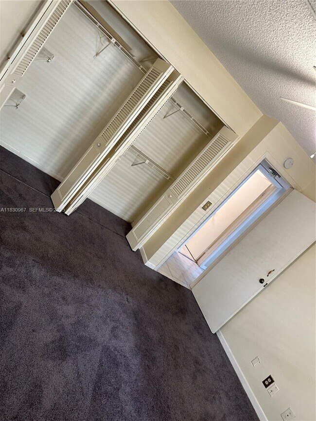 Building Photo - 6575 W Oakland Park Blvd