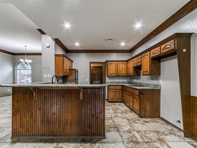 Building Photo - 1117 NW 198th St