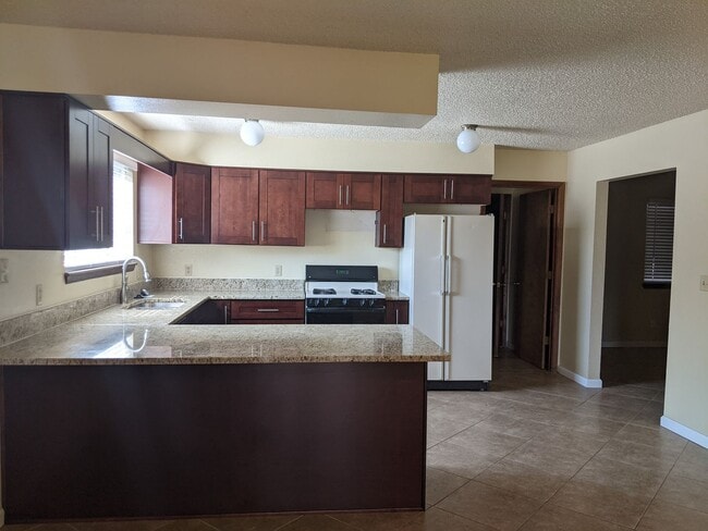 Building Photo - 3409 Mission Arch Dr