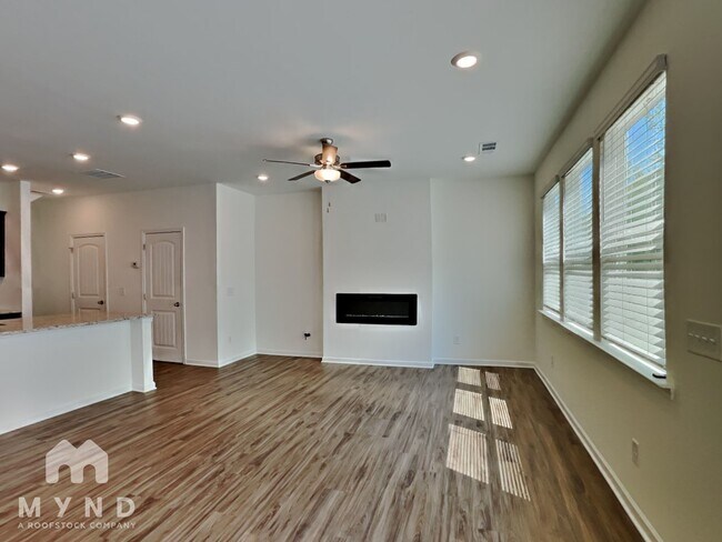 Building Photo - 289 Whitetail Cir