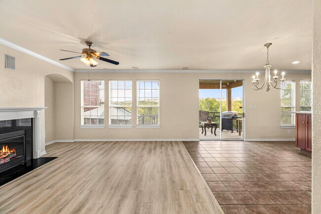 Building Photo - 1507 Saddle Blanket