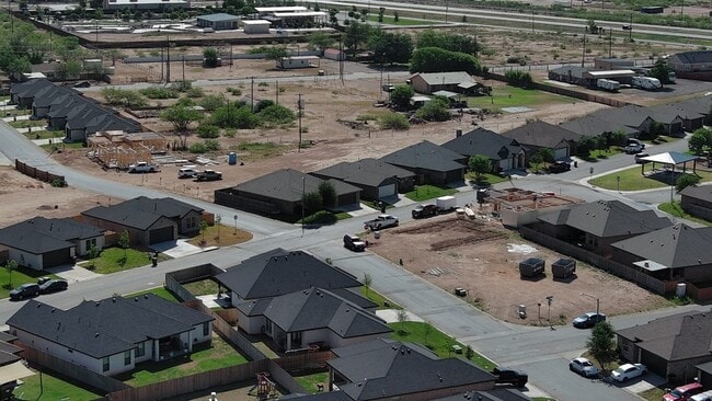 Building Photo - 1104 Osprey Dr