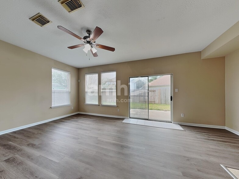 Building Photo - 16511 Cypress Brook Ct