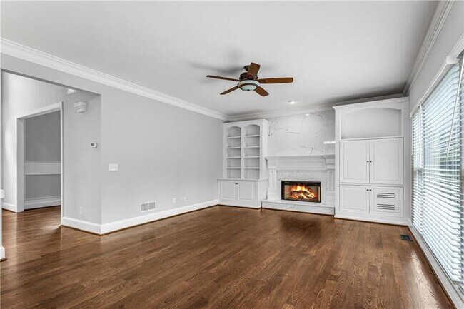 Building Photo - 1200 Chelsey Ln
