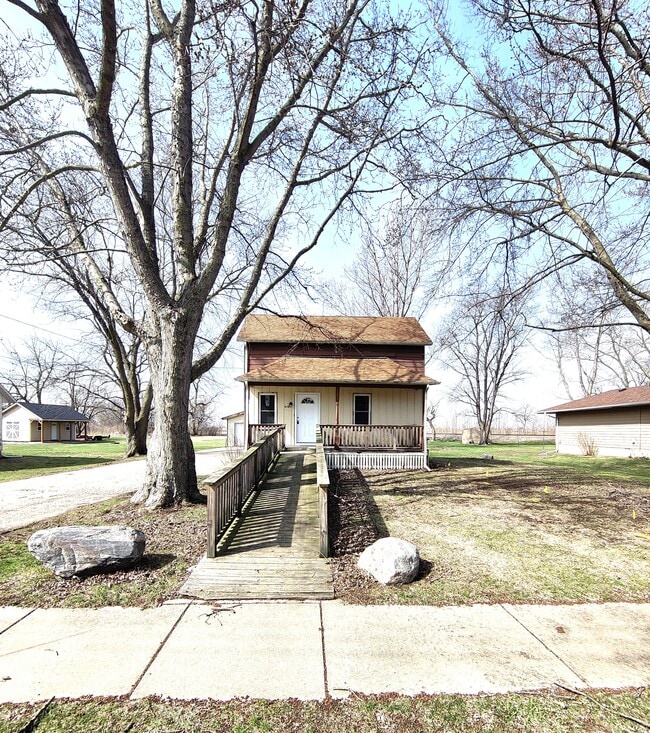 Building Photo - 410 N 3rd St