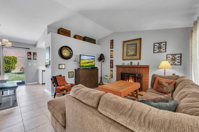 Building Photo - 2815 Minford St