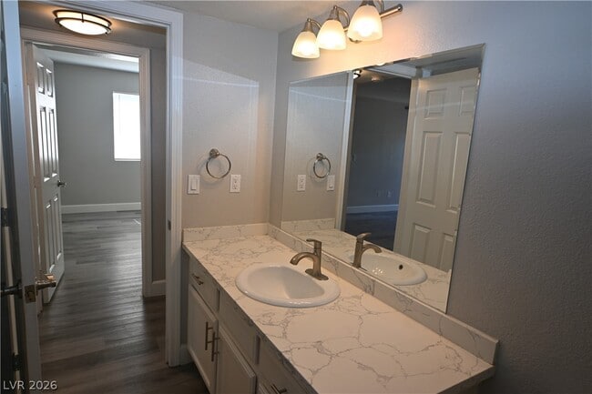 Building Photo - 2968 Juniper Hills Blvd
