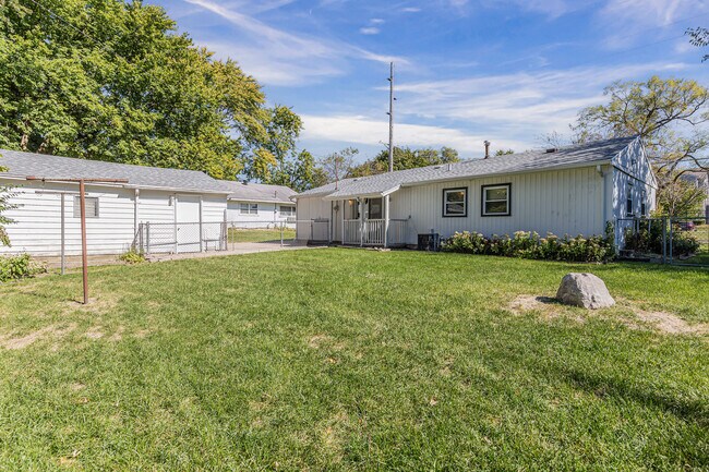 Back Yard - 1409 N Goodwin Ave