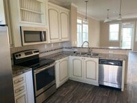 Building Photo - 28508 Channel View Dr