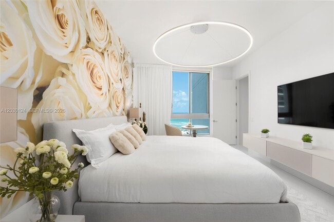 Building Photo - 5959 Collins Ave