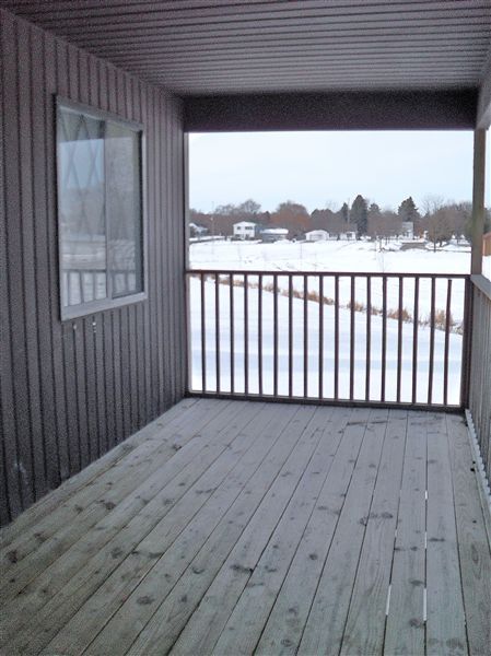 Building Photo - 2 br, 1 bath Apartment - North Scott Villa