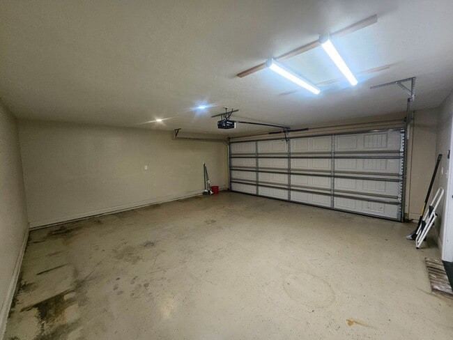 Building Photo - 339 Beltz Rd