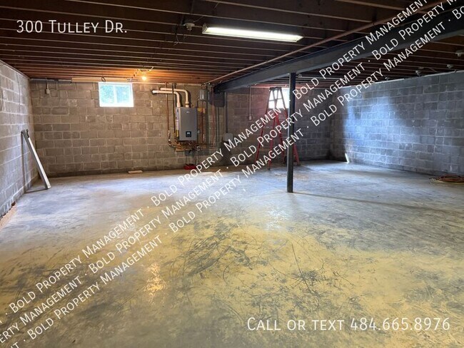 Building Photo - 300 Tulley Dr