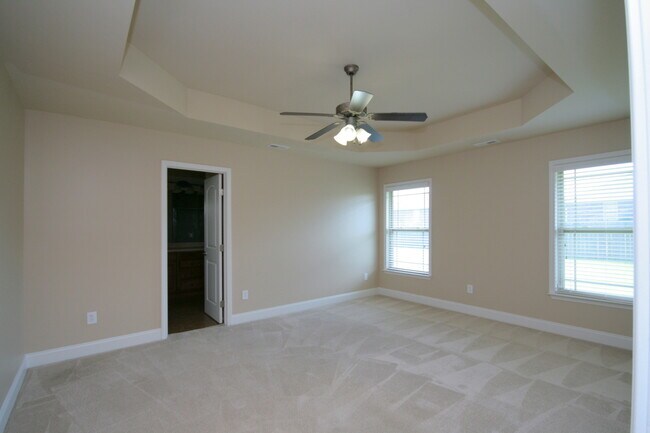 Building Photo - 239 Healey Dr