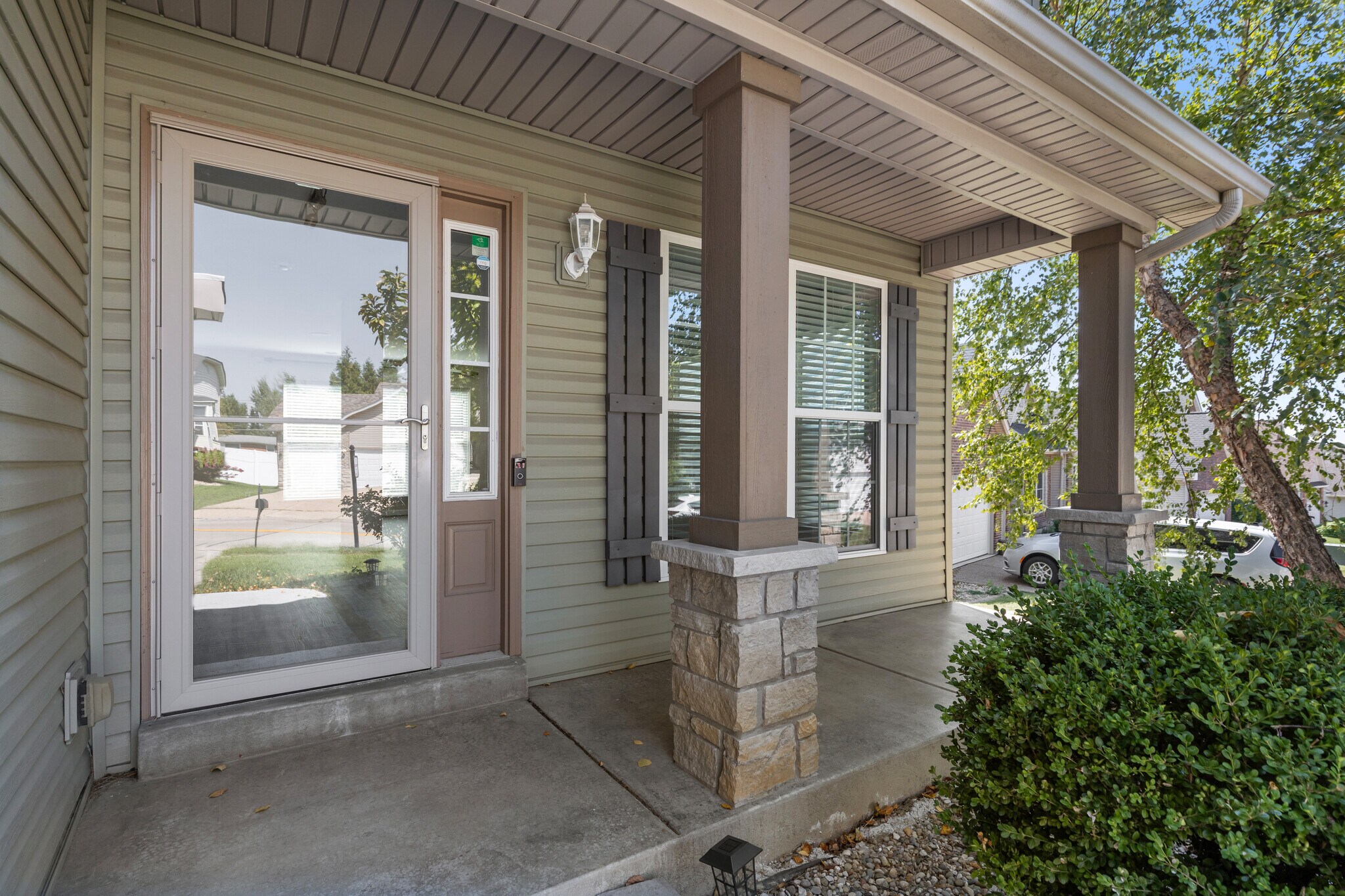 Building Photo - 1304 Mason Grove Dr