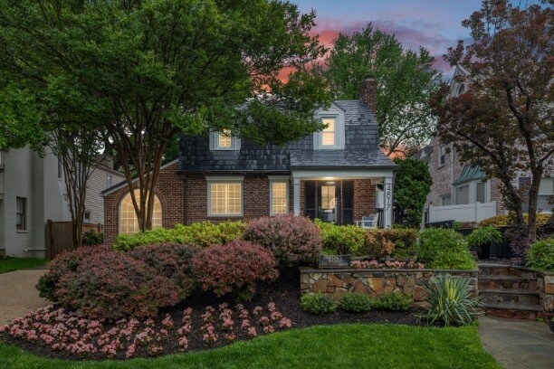 Building Photo - 4817 Chevy Chase Blvd