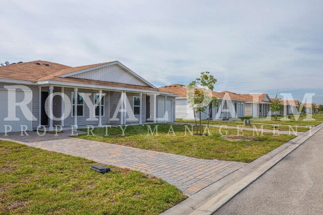 Building Photo - 4BR/2BA in Vistanna Villas – Gated Community, Pool, Lawn Care Included | Apply by 12/31 for $500 ...